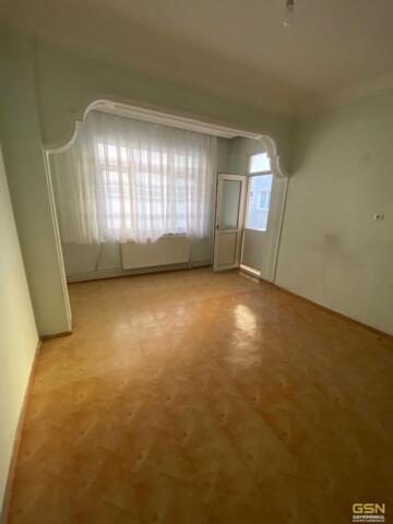 7-ÇAYIROVA YENİMAHALLE GAZİLER CAD. SATILIK DAİRE VE DÜKKANLAR